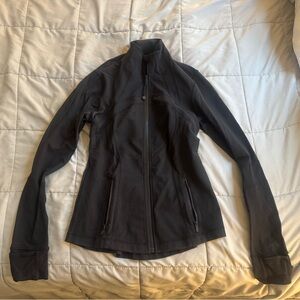 Lululemon define jacket size 8